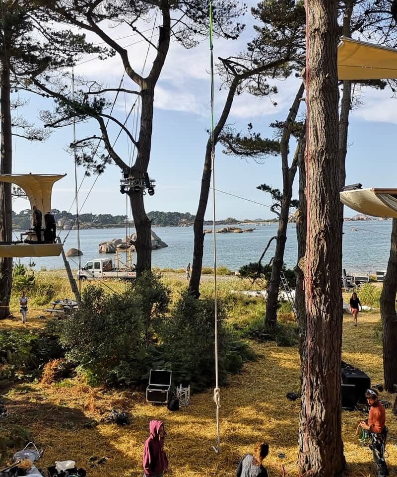 Grimpe d’arbre & apéritif haut perché (1h)